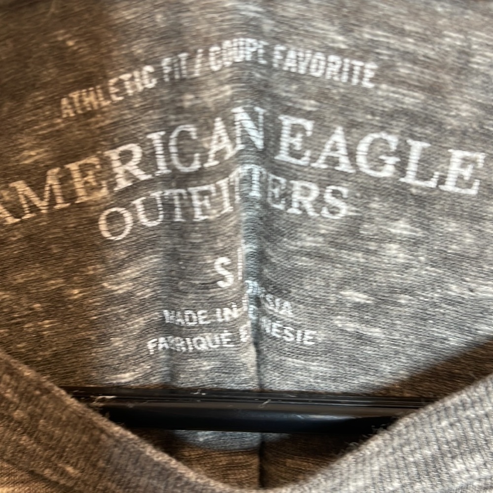 American Eagle Heather Gray Mens V-Neck T-Shirt Size S - Picture 2 of 4